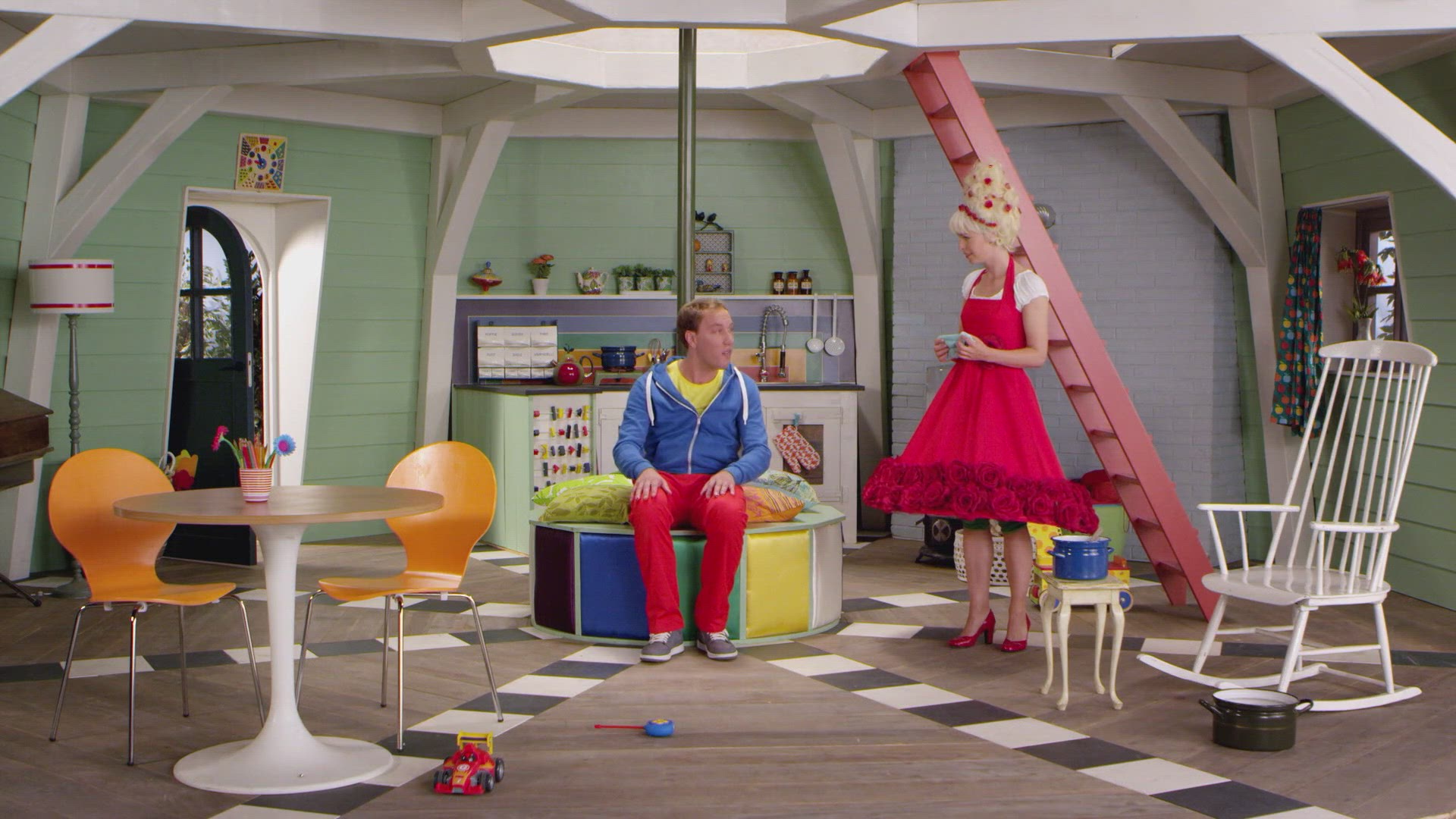 Op een grote paddenstoel