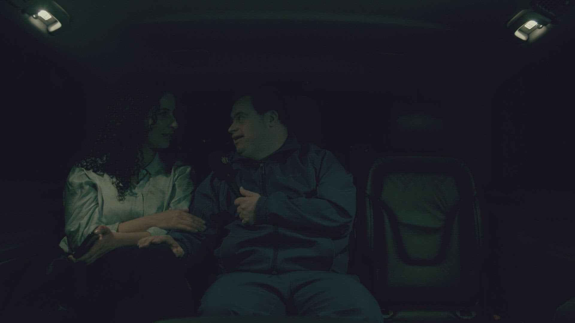 Joey Met Zineb En Michaël