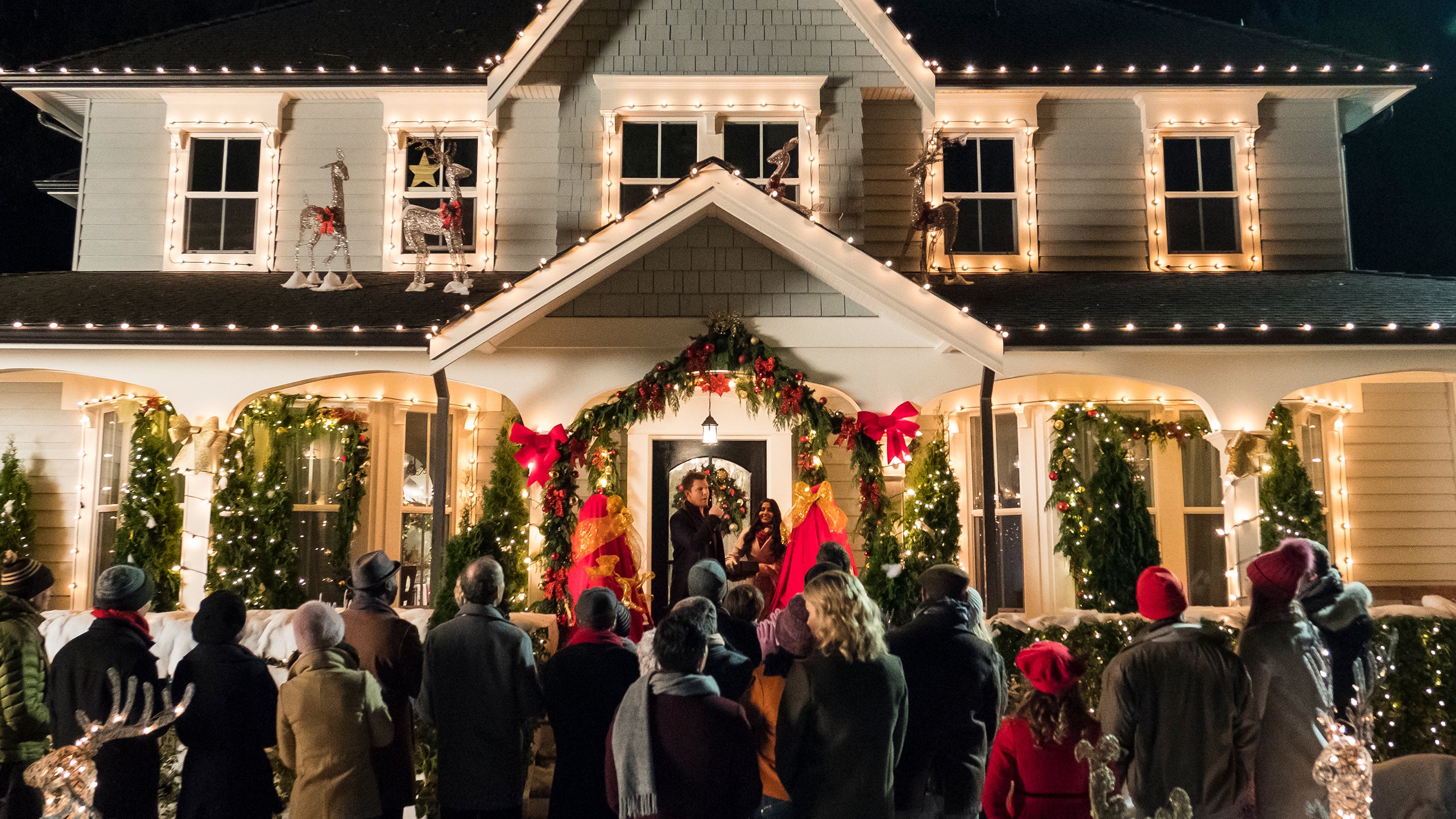 It's Beginning To Look A Lot Like Christmas