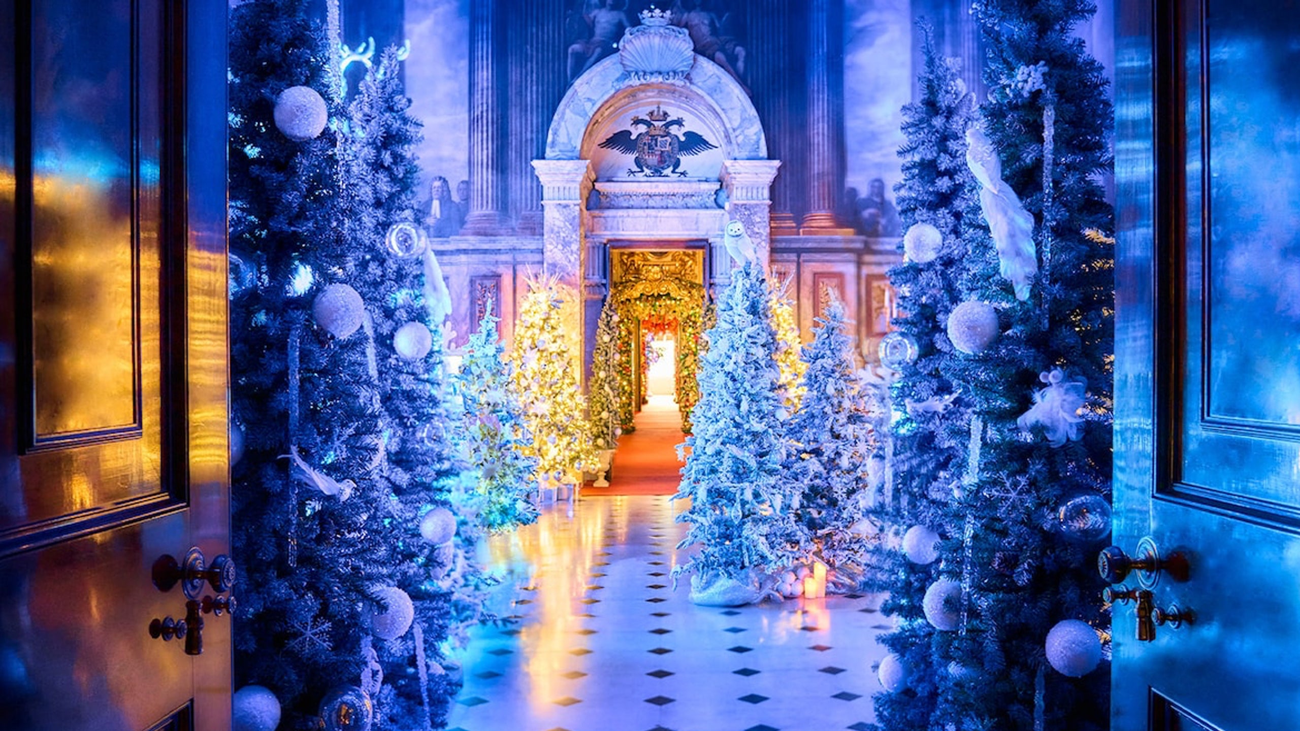 Deck The Halls: The Luxury Christmas Decorators