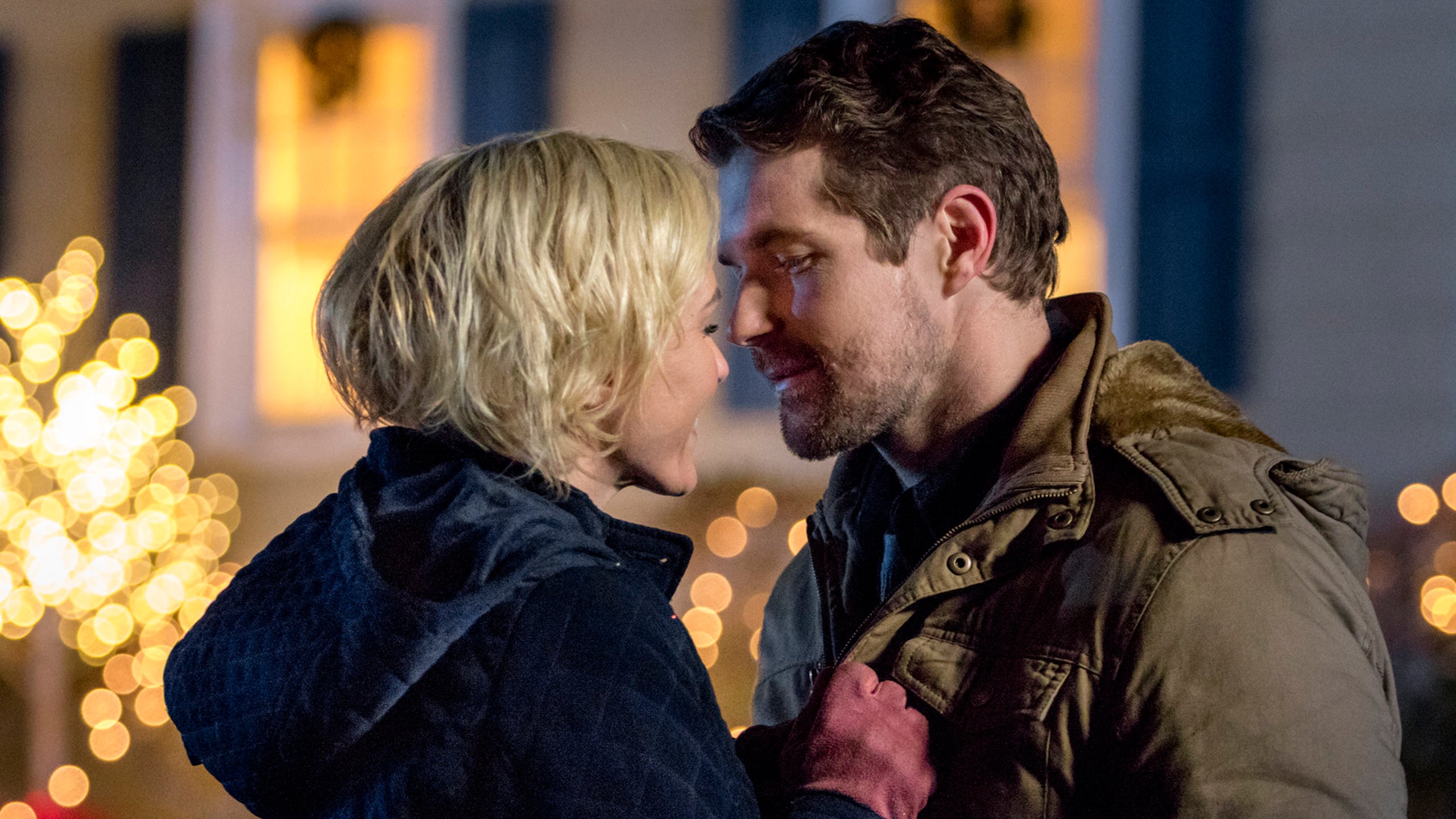 Romance At Reindeer Lodge