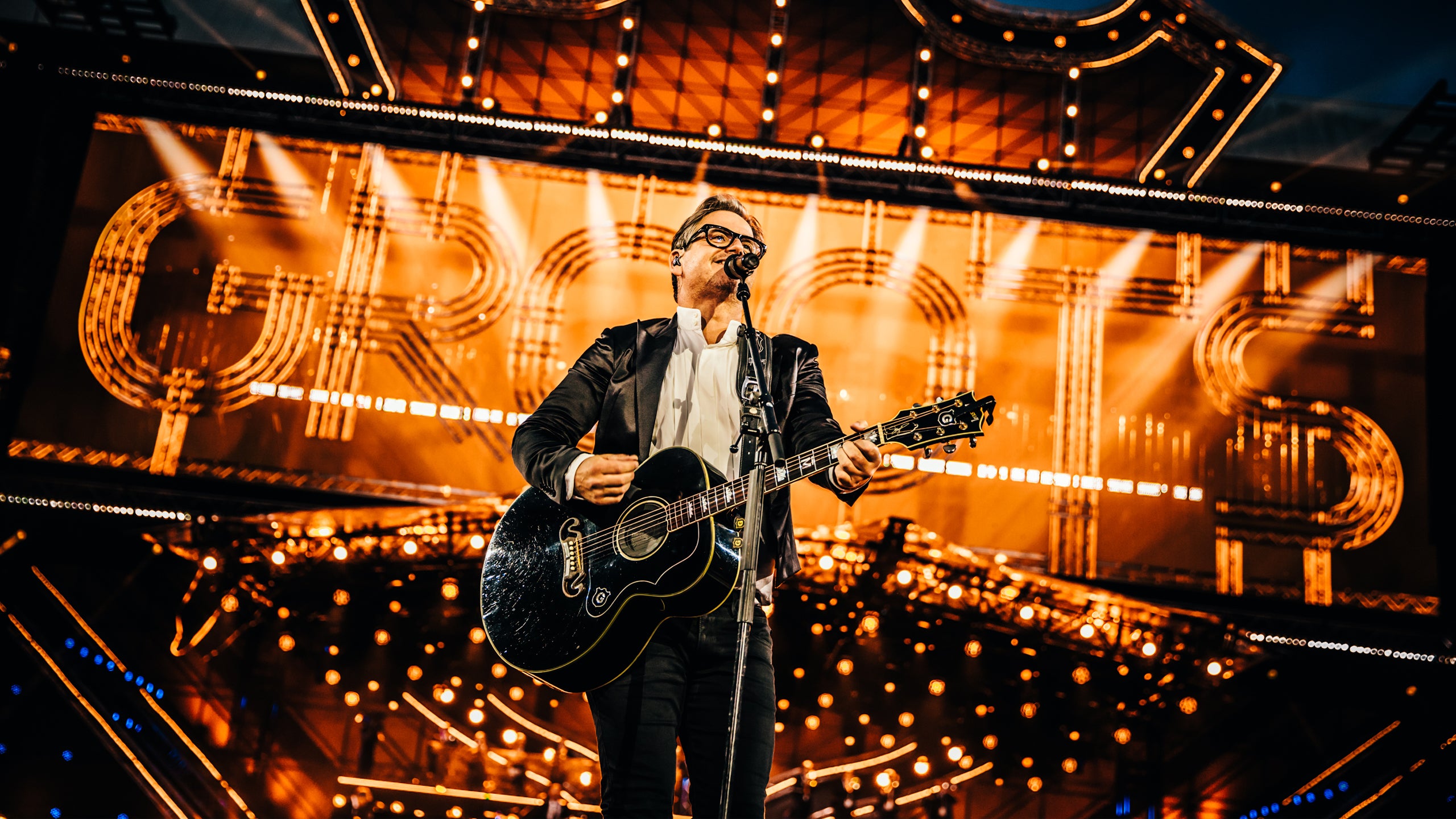 Guus Meeuwis: Groots Met Een Zachte G 2023