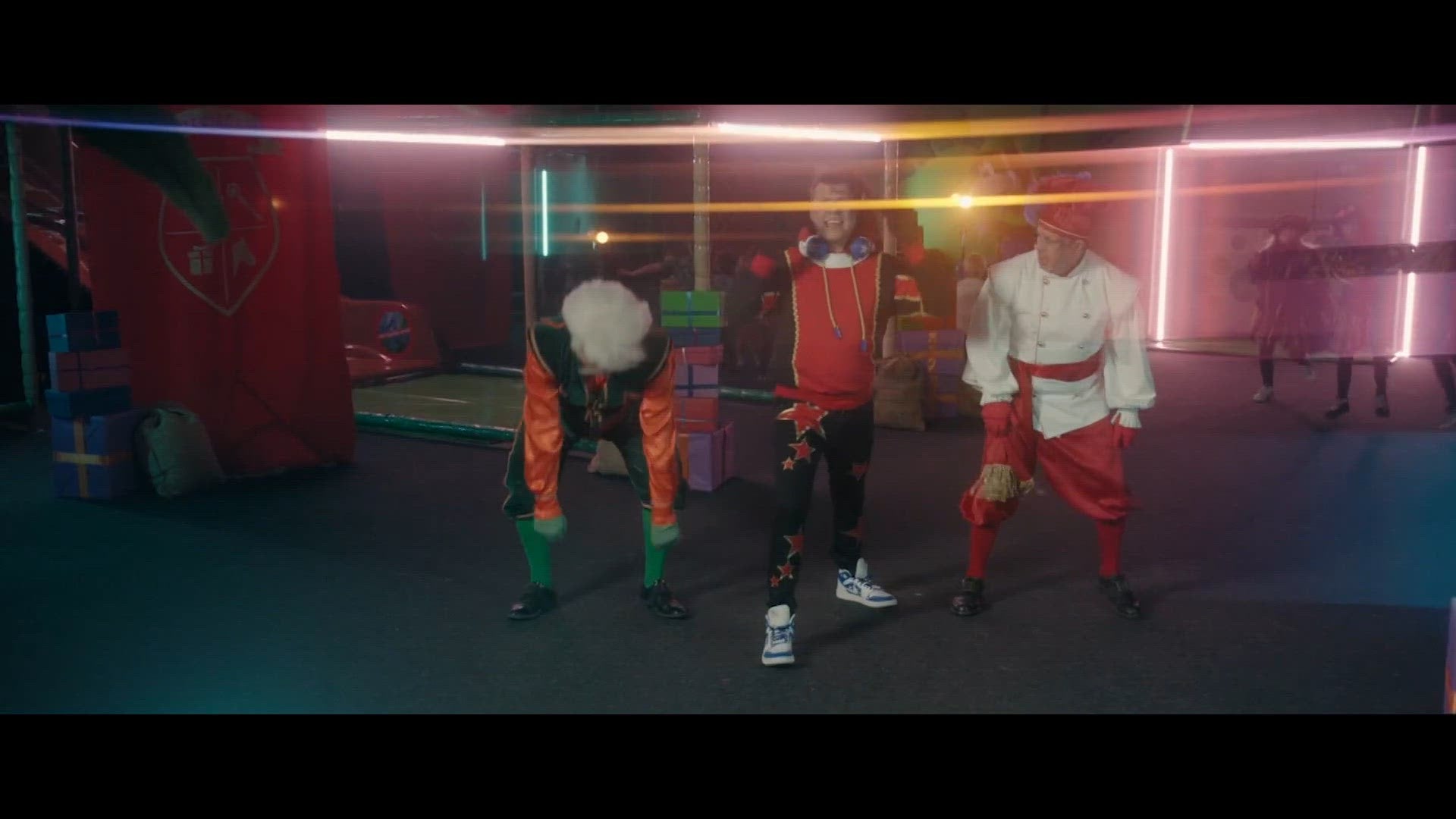 Party Piet Pablo en Oehlie van Monkey Town: Wij gaan trainen