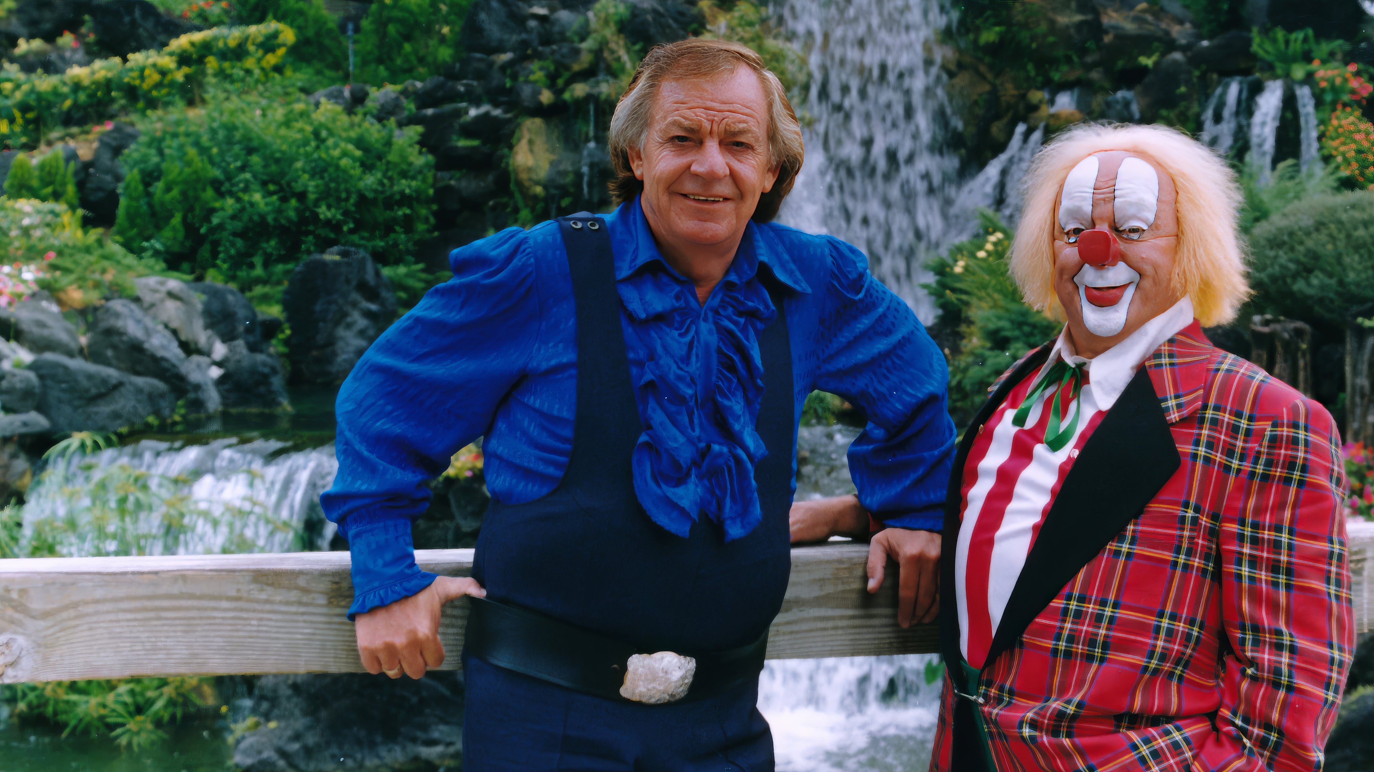 Bassie & Adriaan En De Reis Vol Verrassingen