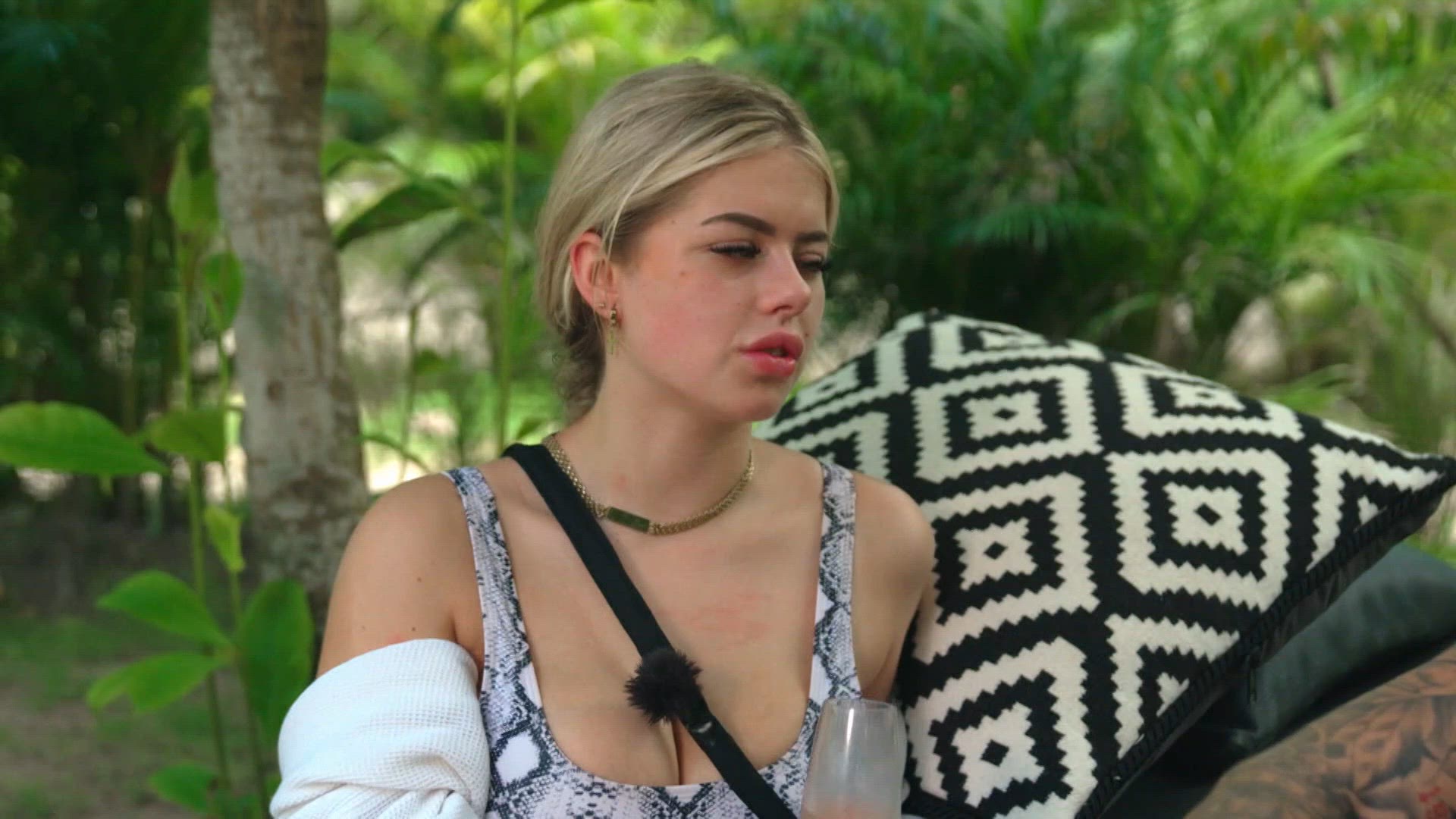 Jij Bent Hier Niemand!