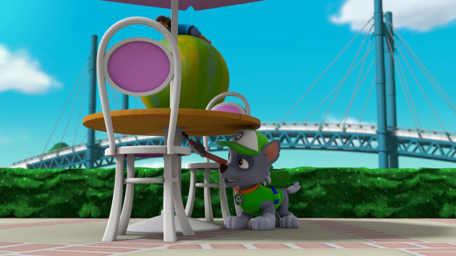 Pups Redden Een Meloenfestival/Pups Redden Een Koe