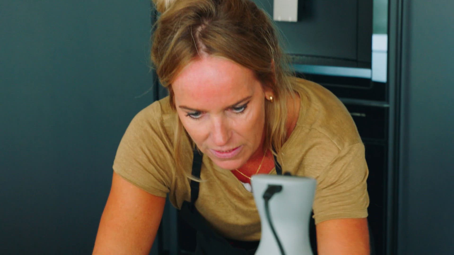 De Verhulstjes: Ellen Callebout