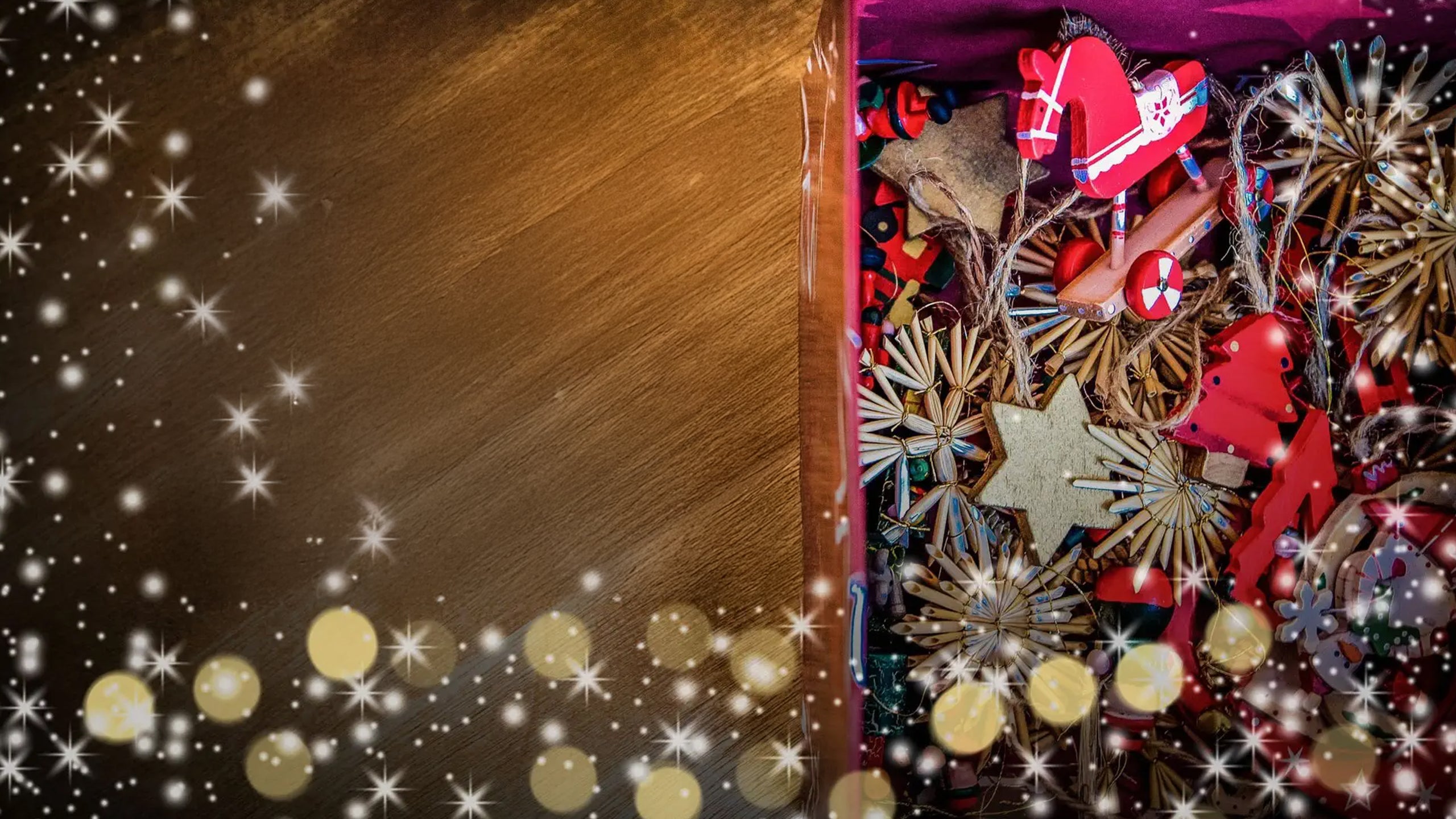 Kerstfabrieken: Een Jaar Lang Kerst