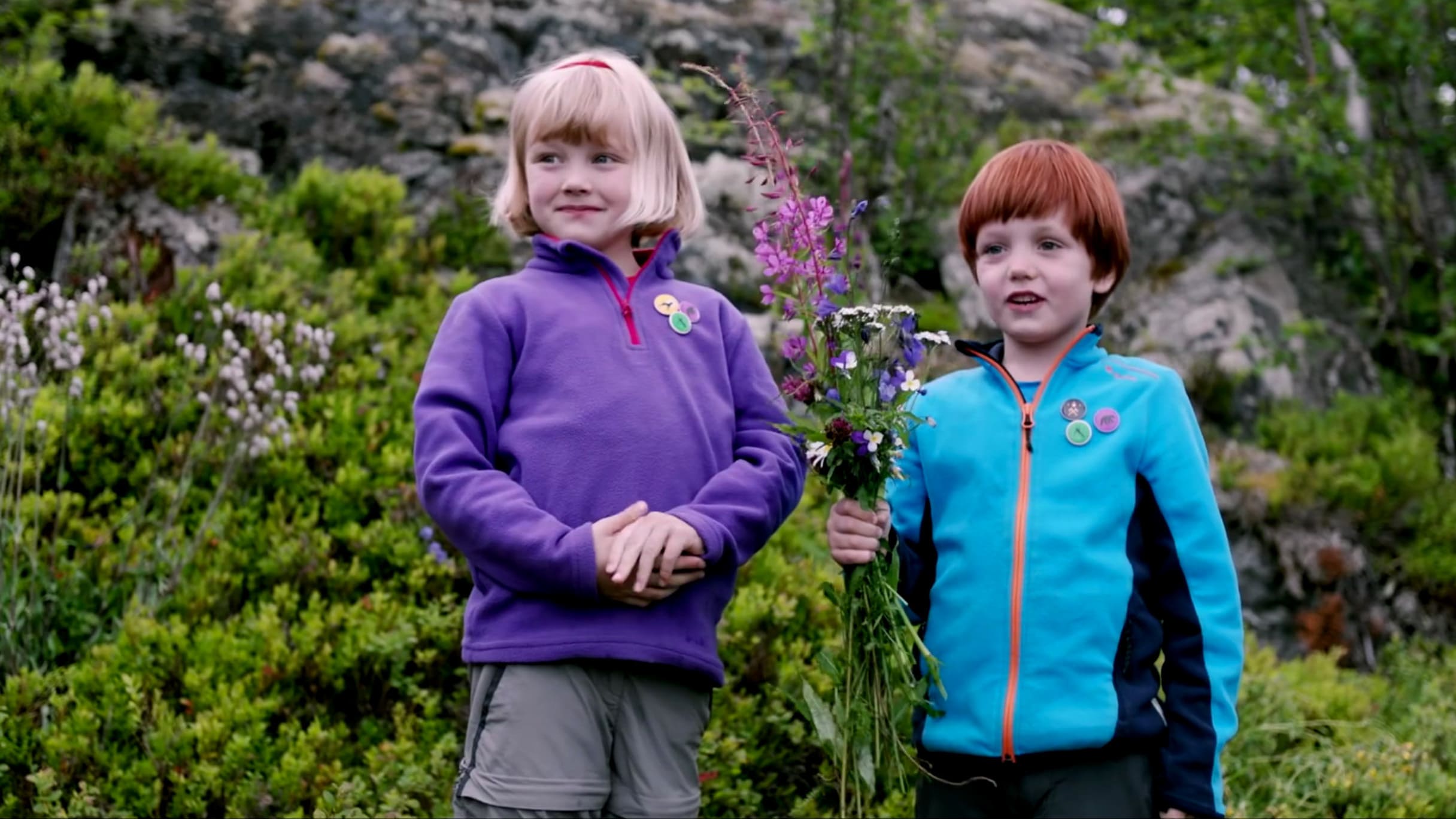 Casper En Emma Gaan De Bergen In