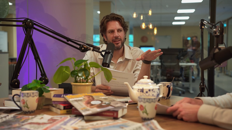 Voetfetisj, De Prijs Van AI En Serie Over Losers